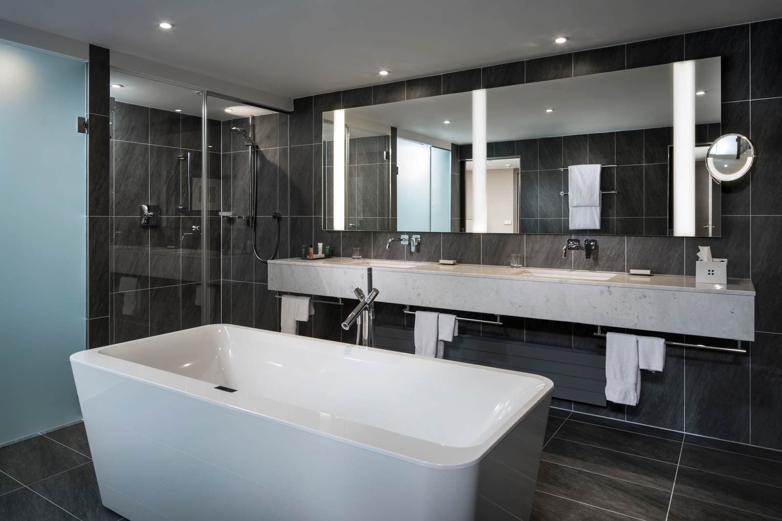 Hilton Vienna Plaza Ansicht 5