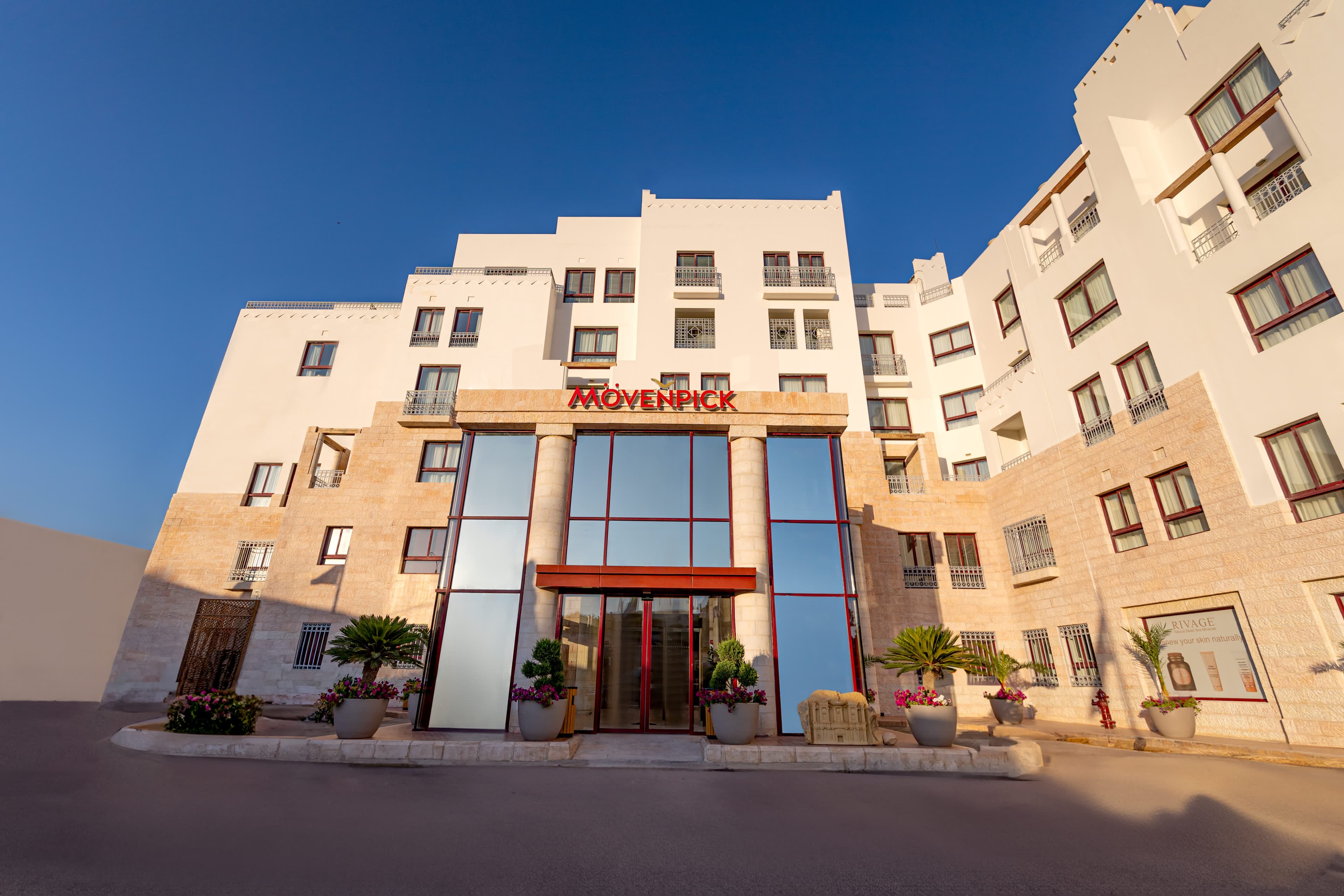 Mövenpick Resort Petra Ansicht 2