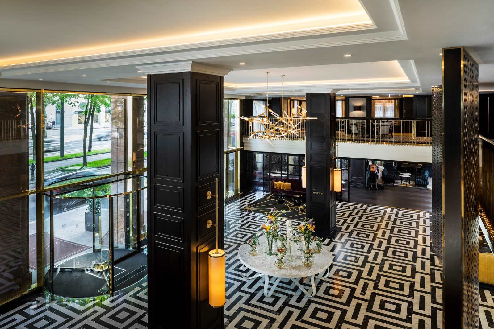 Hilton Vienna Plaza Ansicht 9