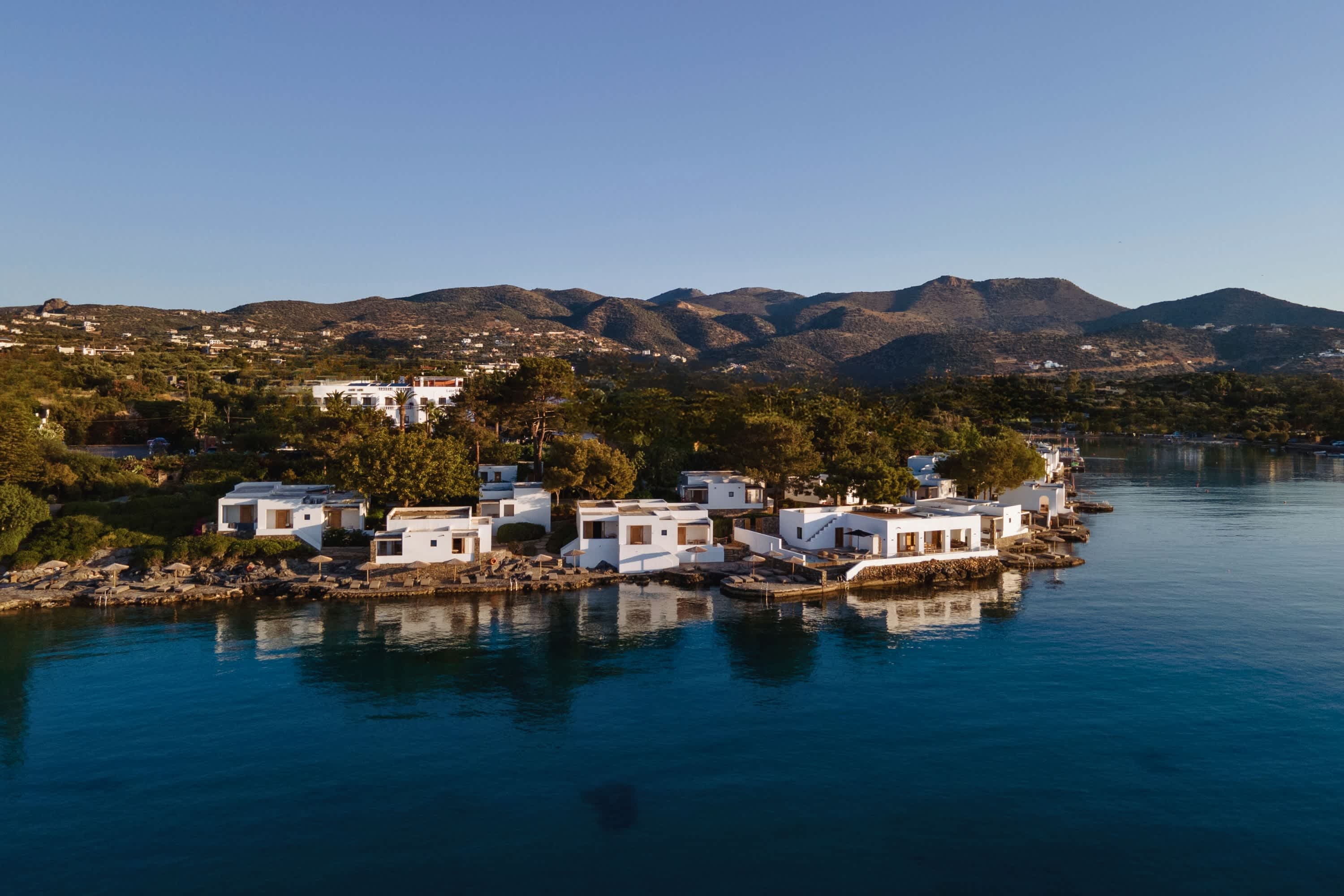 Minos Beach Art Hotel Ansicht 2