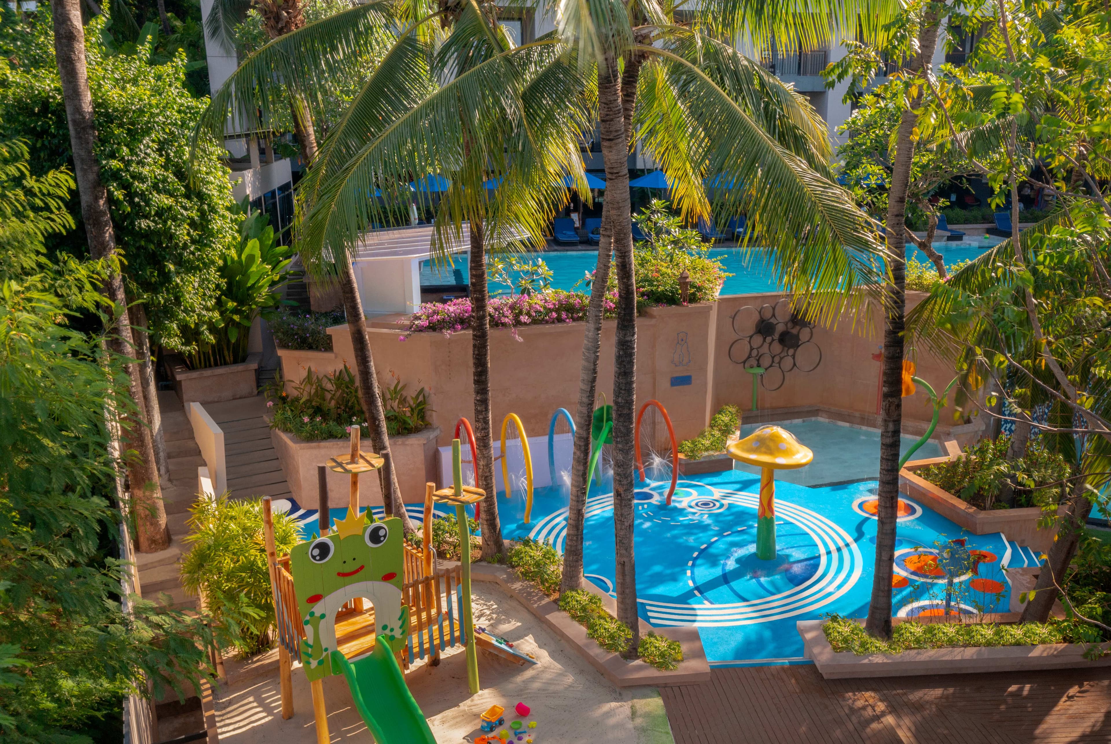 Novotel Phuket Kata Avista Resort and Spa Ansicht 2