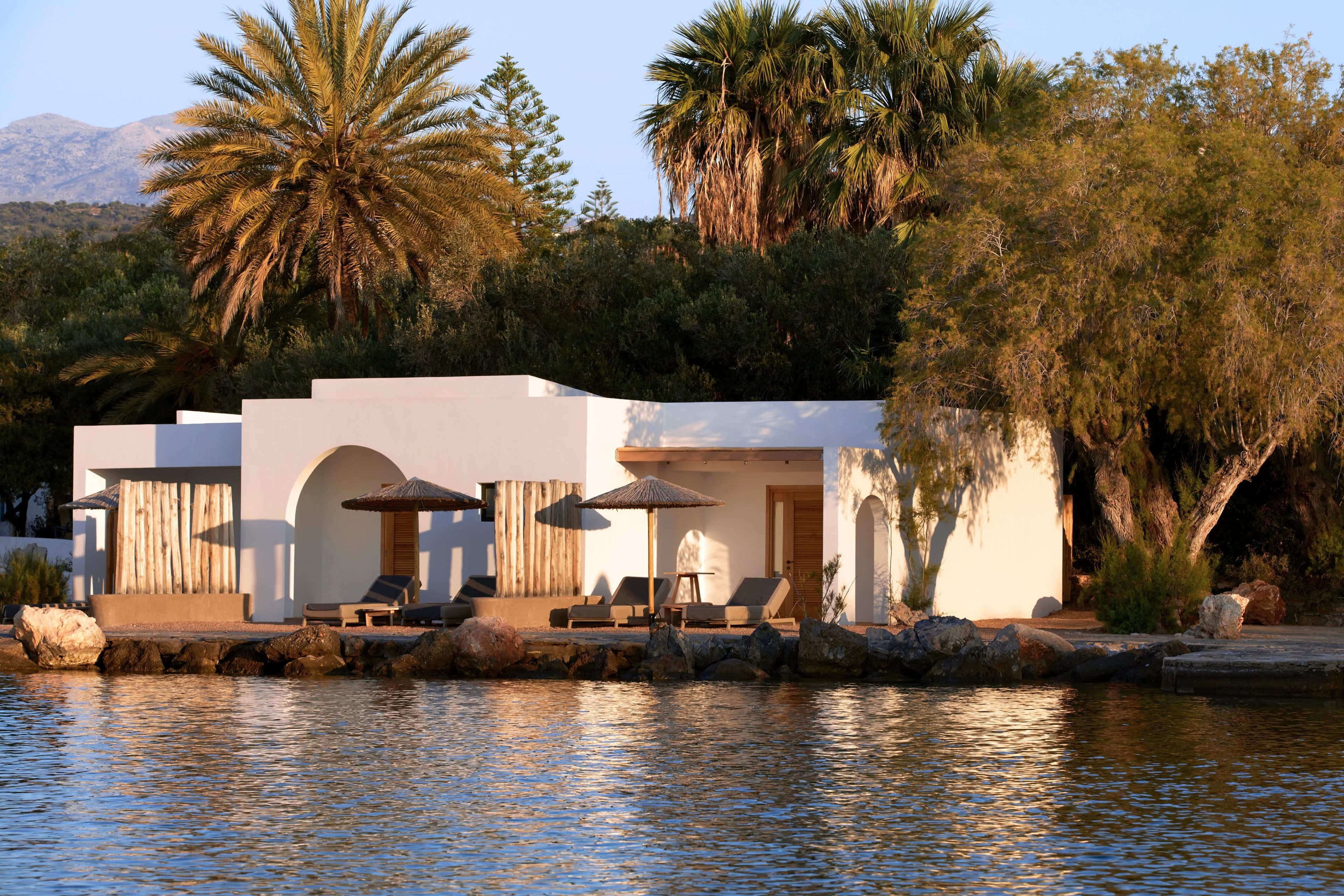 Minos Beach Art Hotel Ansicht 3