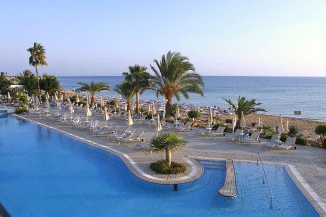 Hotel Sunrise Beach Ansicht 2