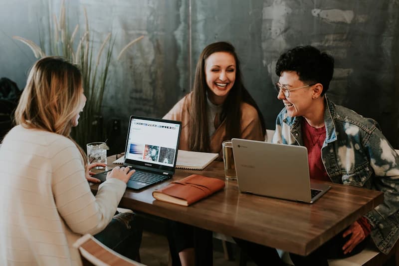Digitale Nomaden: Die besten Orte zum Arbeiten und Reisen