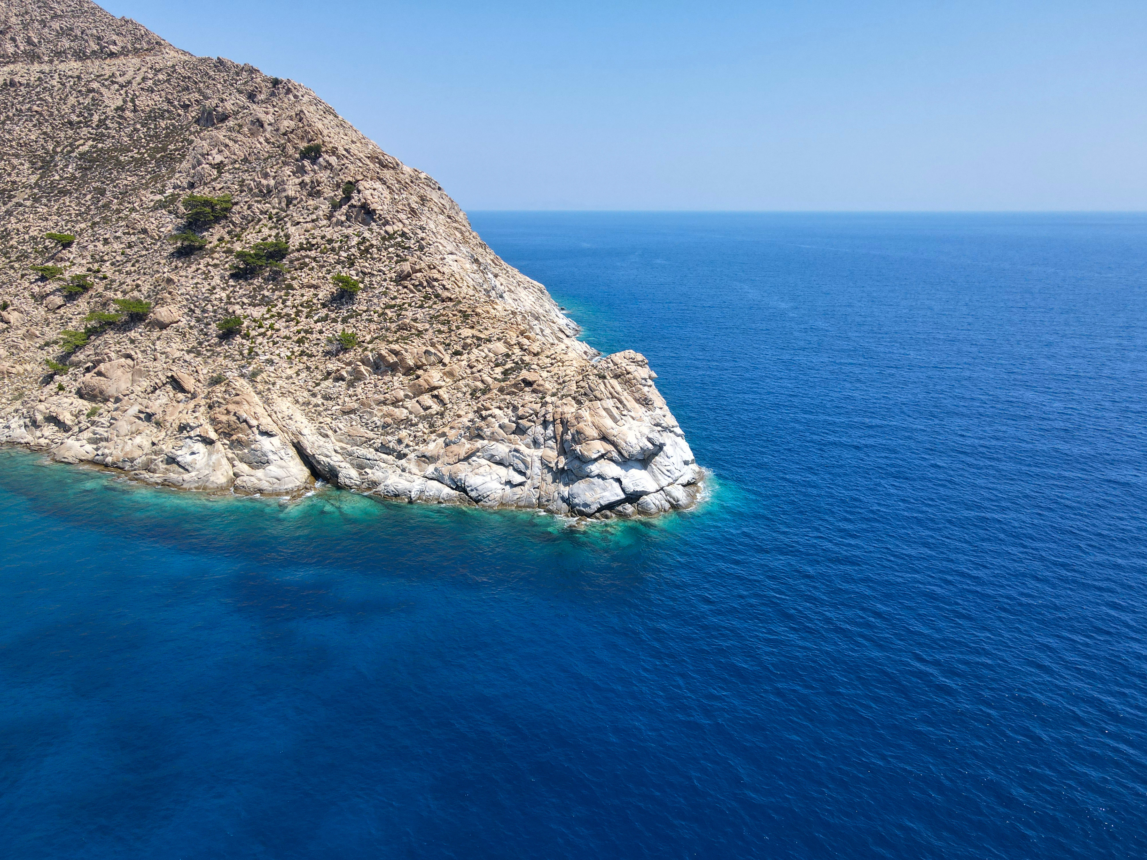 an island in the middle of the ocean